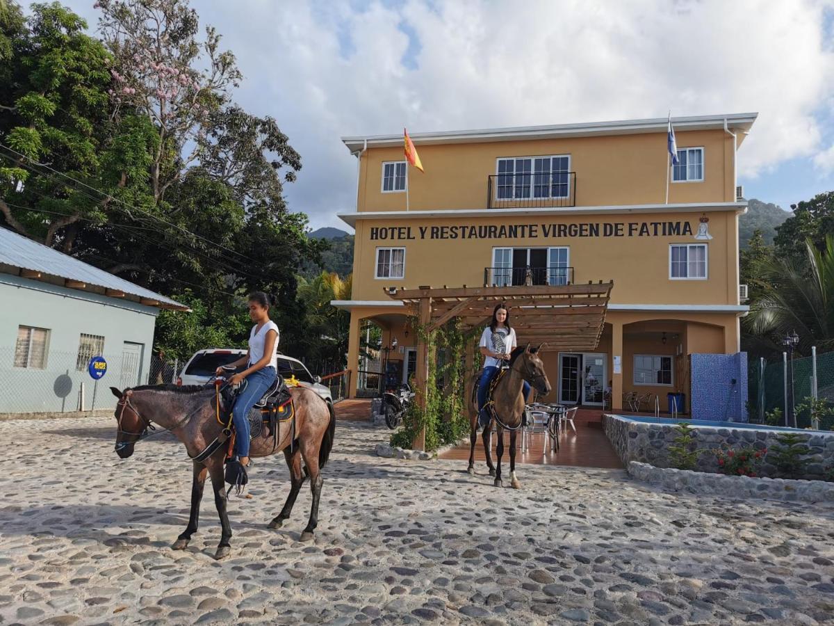 Hotel Y Restaurante Virgen De Fatima 拉塞瓦 外观 照片