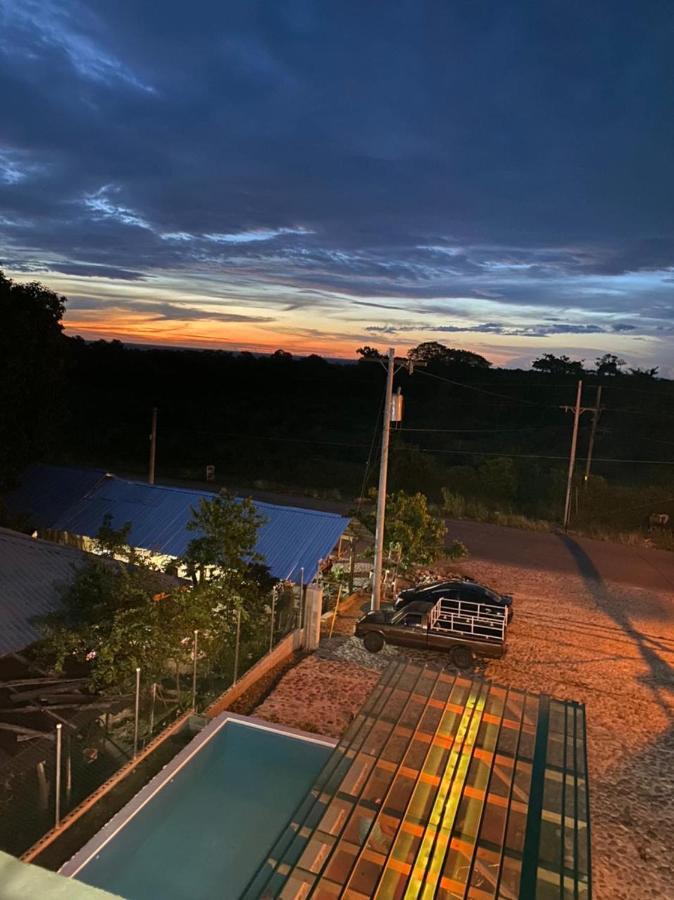 Hotel Y Restaurante Virgen De Fatima 拉塞瓦 外观 照片